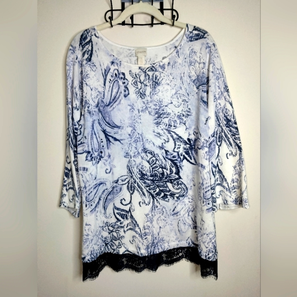 Chico's (Size 3/XL/16) Blue & White Stretch 3/4 Sleeves Lace Trim Tunic Sweater